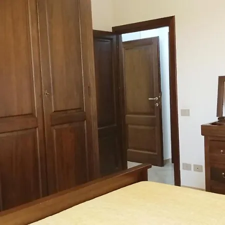 Giovanni 's House * Budoni